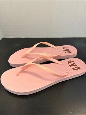 GAP Pink Women's Flip Flop Sandals